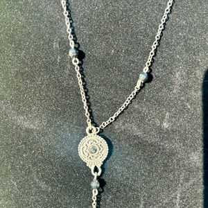 Elegant Silver Pendant Necklace